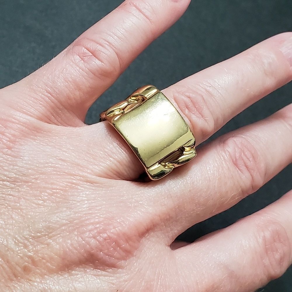 Gold tone chain like ring currently 8ish